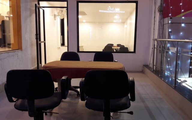 Hotel Global Inn I by FabHotels