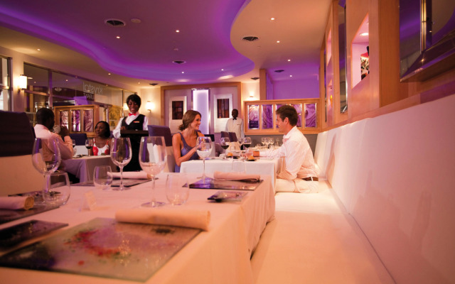 Hotel Riu Palace Paradise Island - Adults Only - All Inclusive