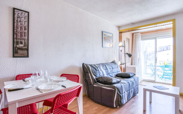 Apartment Quai d'Honneur-1