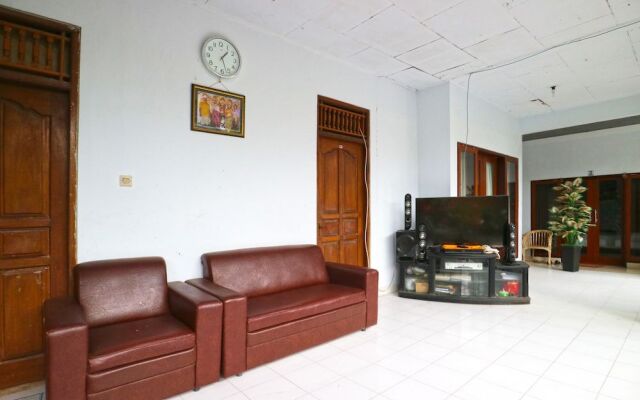Ibus Room