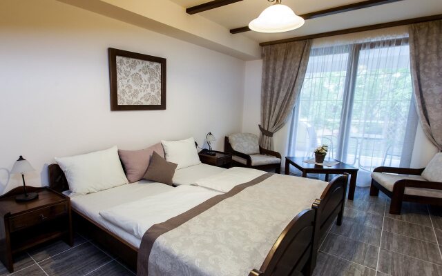 Hotel Bacchus
