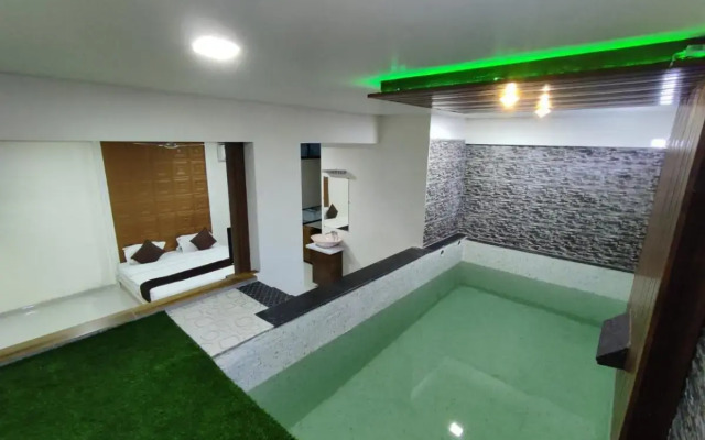 Hotel Jurkis, Kolhapur
