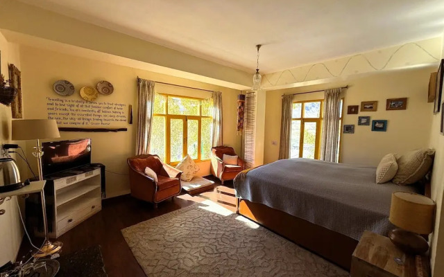 Hotel Deyzor
