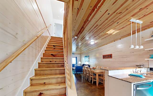 802 The Commons