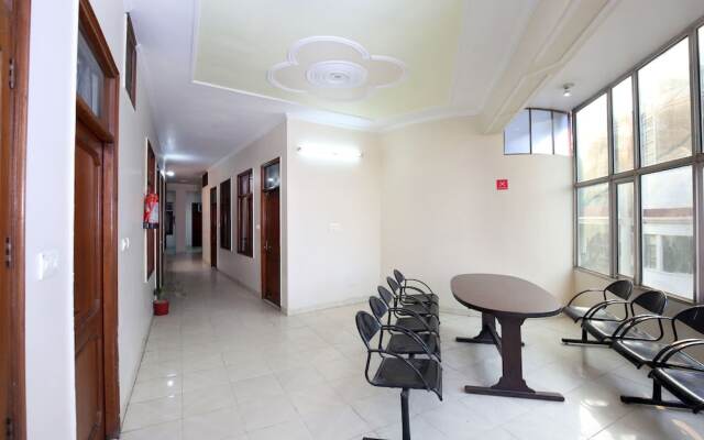 OYO 5853 Hotel Shingar Regency