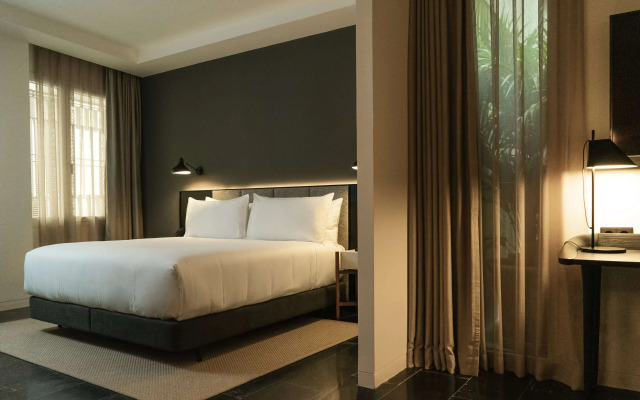 Mercer Plaza Sevilla 5 GL