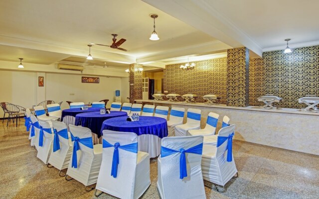 Hotel Green Wood By Dreamz Hospitality