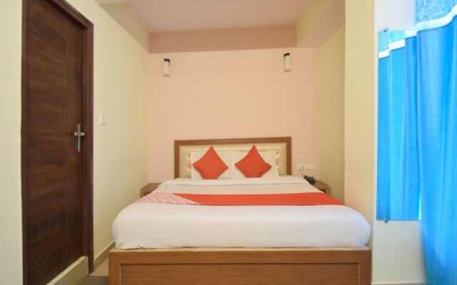 OYO 8439 Hotel Howard