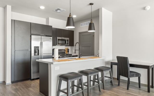 CozySuites at Westgate