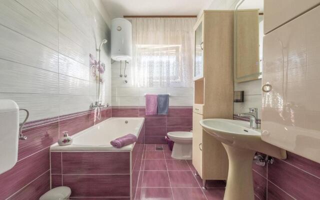 Apartments Kostović 1943