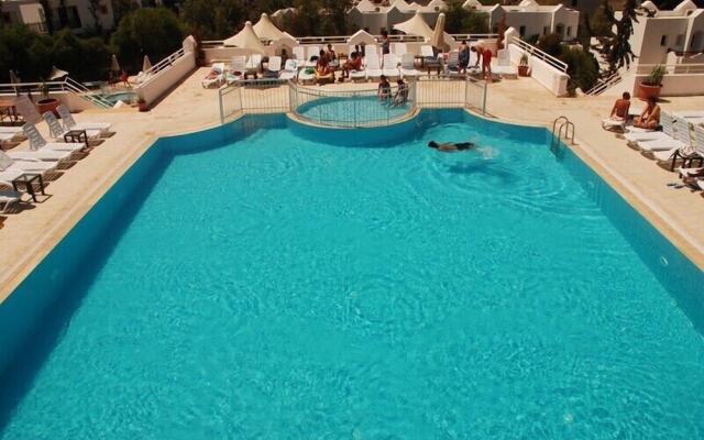 Tenda Hotel