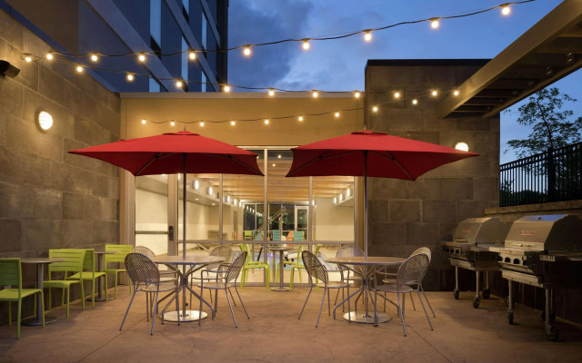 Home2 Suites by Hilton Roseville Minneapolis