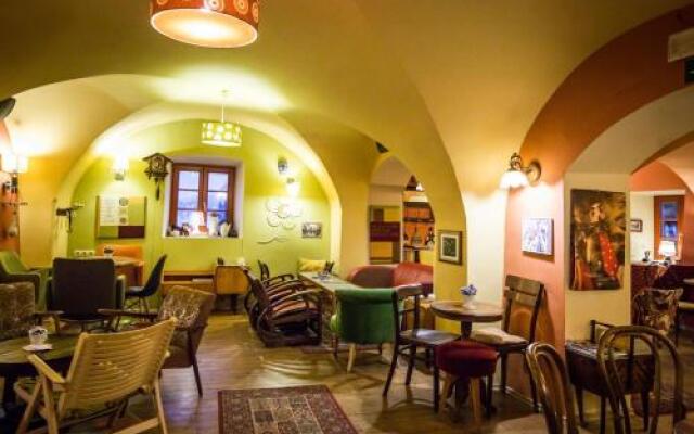 Muzikafe Bed & Breakfast