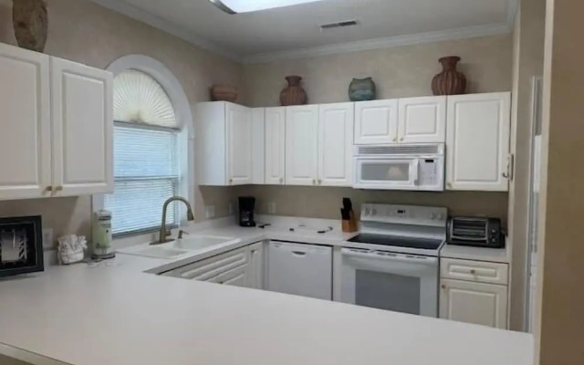 Magnolia Place 4729-104 2 Bedroom Condo