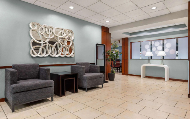 Wyndham Garden Duluth