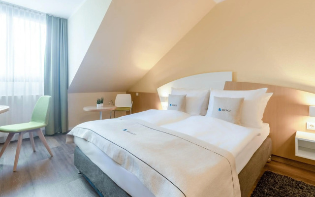Garner Hotel Erlangen Süd by IHG