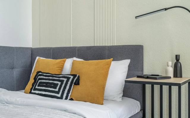 Лайт Апартаменты на улице Циолковского 3