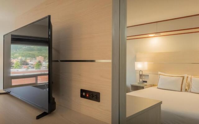 Quality Inn Sunshine Suites