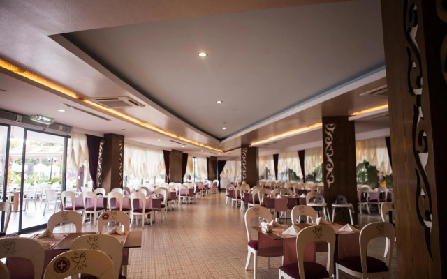 Raymar Resort & Aqua