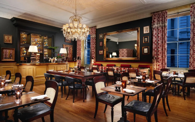 The Gore London – Starhotels Collezione