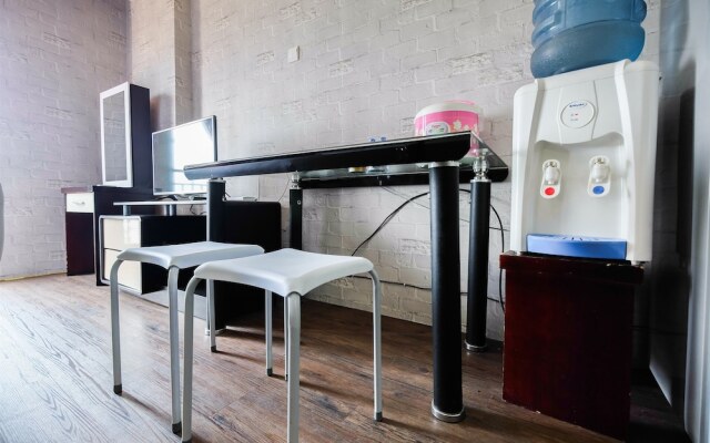 Studio Room at Sunter Park View Apartment By Travelio