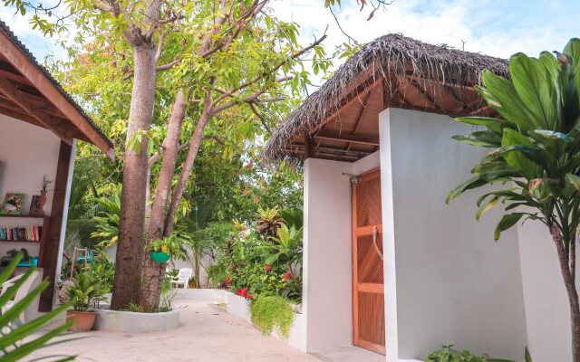 Rasdhoo Dive Lodge