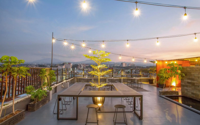 Zest Sukajadi Bandung by Swiss-Belhotel International
