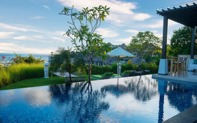 Samabe Bali Suites & Villas