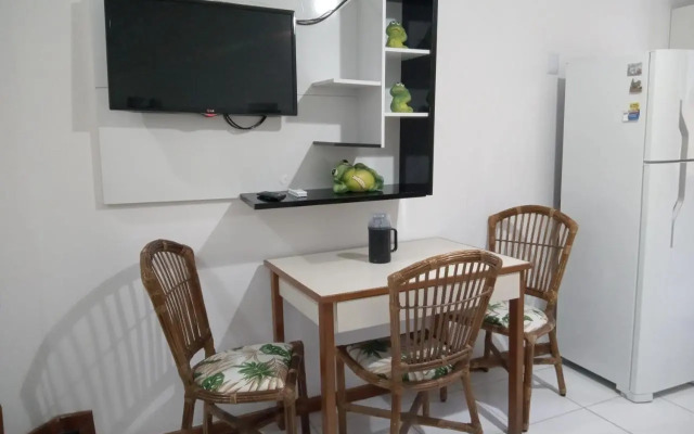 Flat no Farol da Barra 129