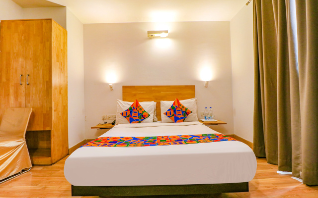 Fabhotel Majestic Jpm I
