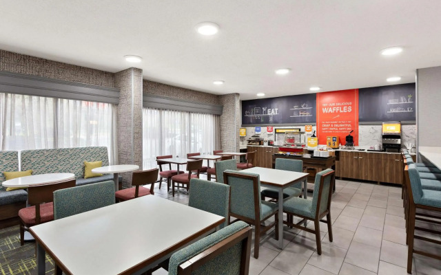 Hampton Inn Bridgeport/Clarksburg