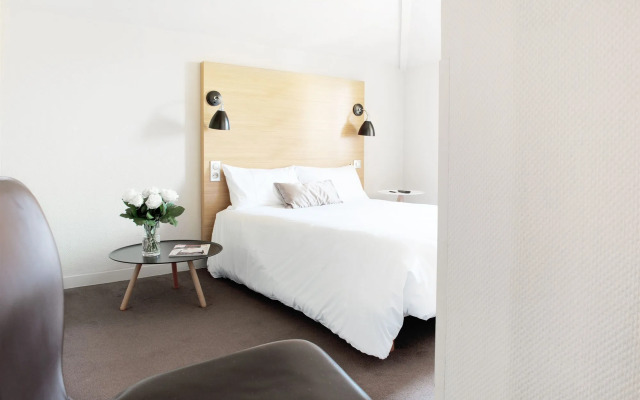 L'Hôtel - Face au Château - Boutique Hôtel et Séminaires