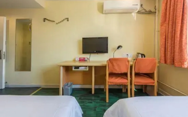 Homeinn Hotel (Baoding Railway Station East Square Jianhua Street)
