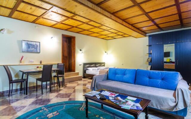 Salomes Apartment Tuti