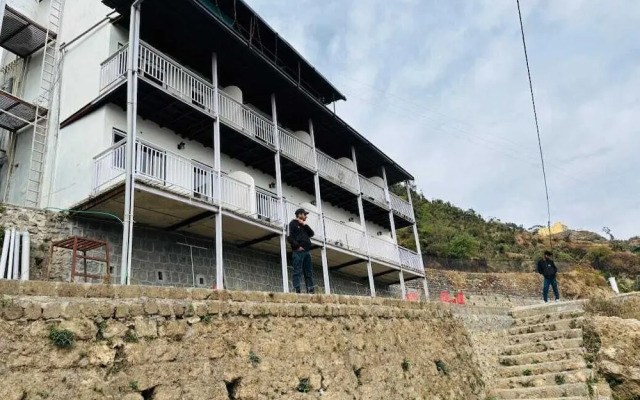 The Sapphire Suits Mussoorie