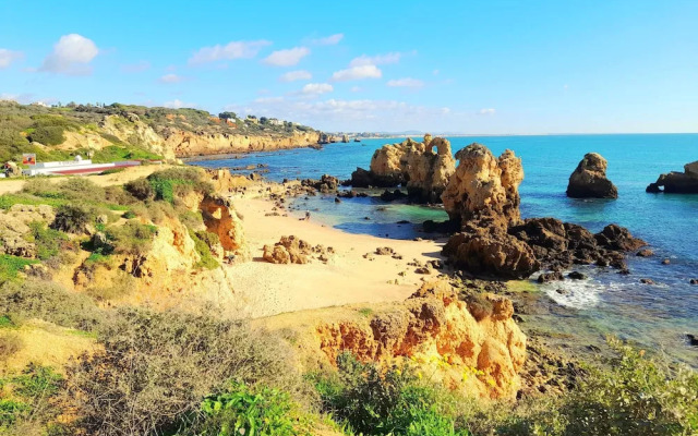 Tropicana Holiday Apartments