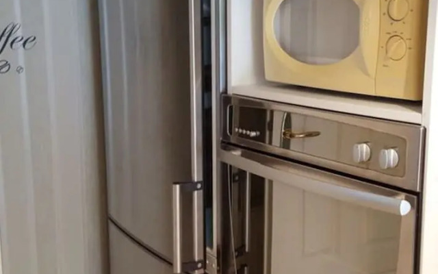 "laura" Comfortable Holiday Residence