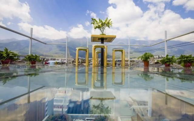 Dali Ancient Town No. 204 Ideal Youth Hostel