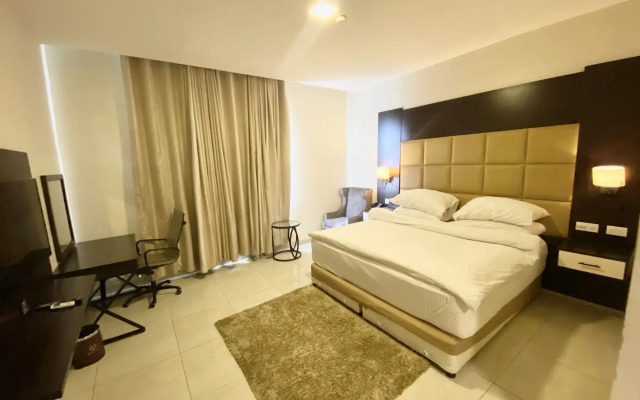 Rollace Hotel Lagos INTL