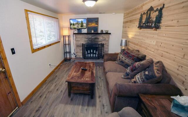 Ponderosa Lodge