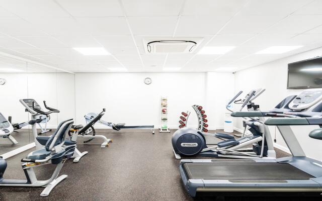 Holiday Inn London - Luton Airport by IHG