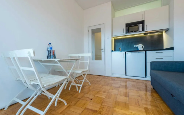 Guestready - Over the Rooftop - Balcony