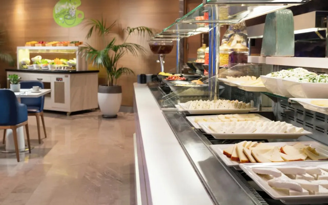 Crowne Plaza Florya Istanbul, an IHG Hotel