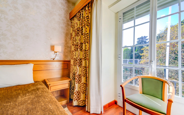 Hotel Avenida Park