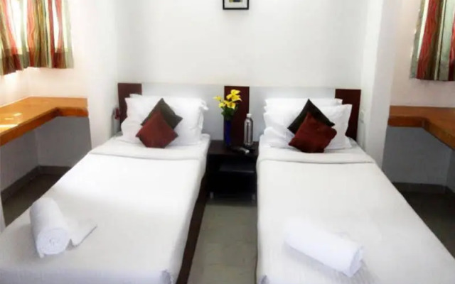 Cosmos Luxury Service Apartment