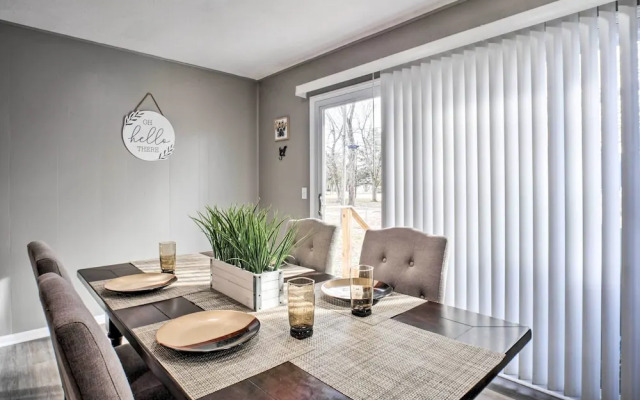 Family-friendly Springfield Home w/ Yard!