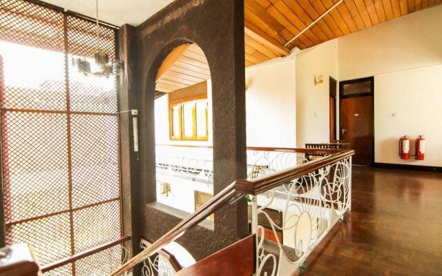 Tropic Inn - Mount Lavinia