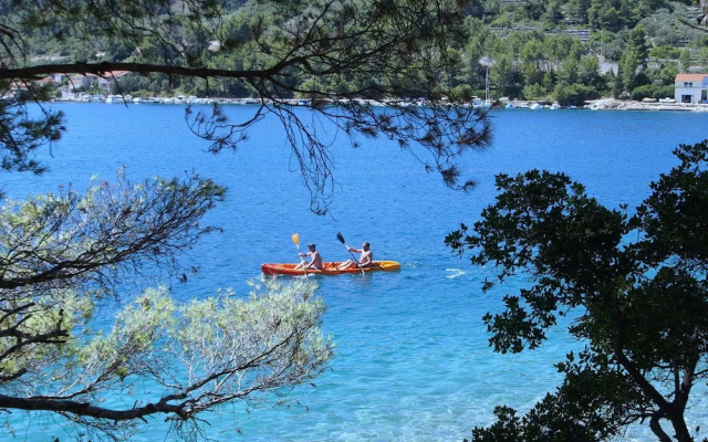 Seafront Apartment Dana