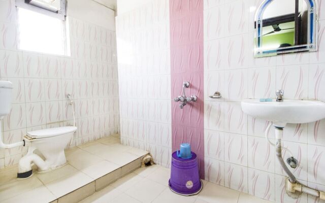 FabHotel Star Lotus