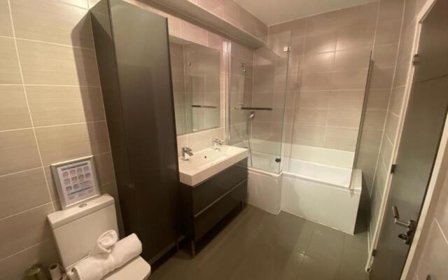 Merve Apartments